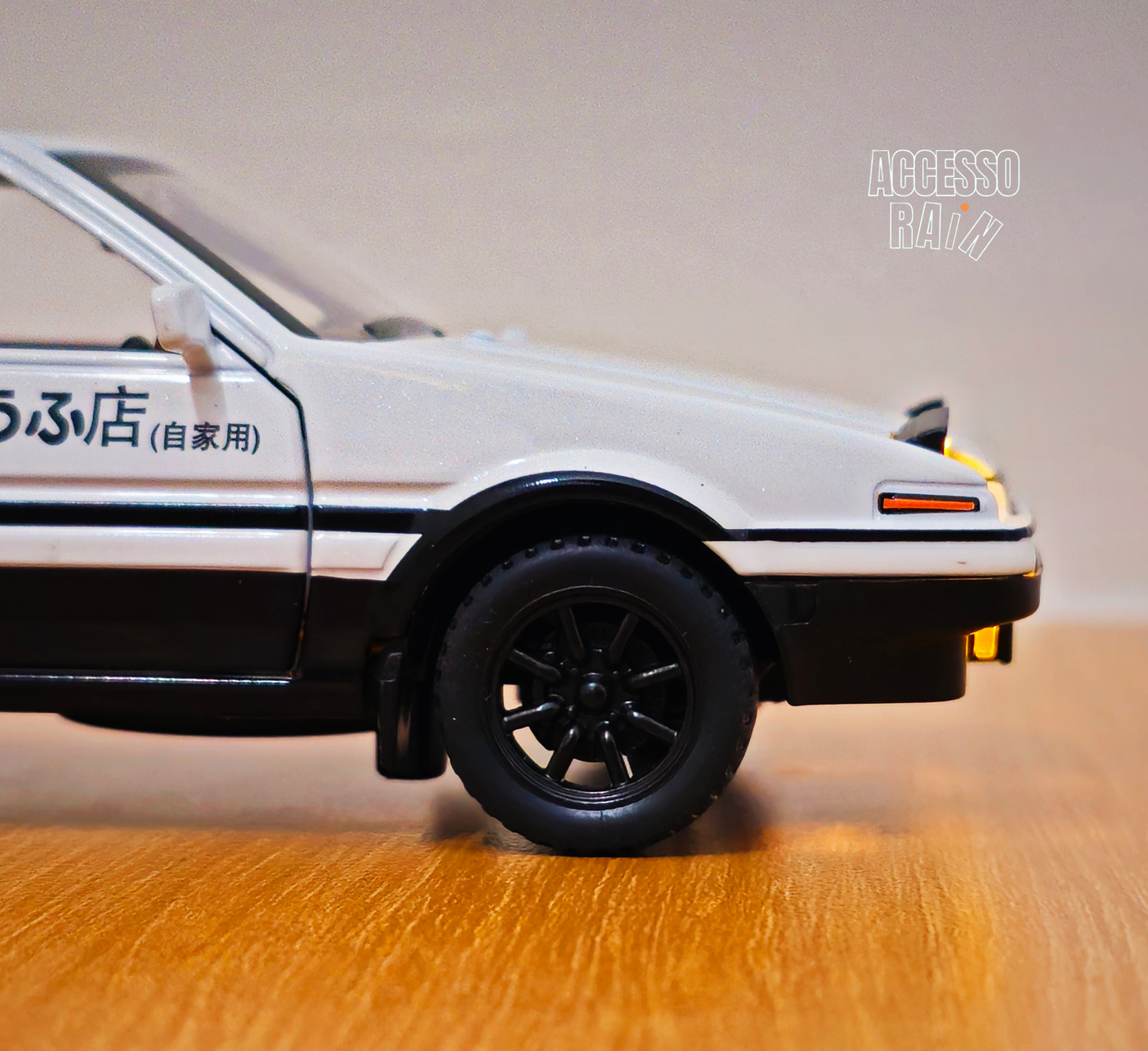 Toyota Trueno AE86 White Diecast 1:32