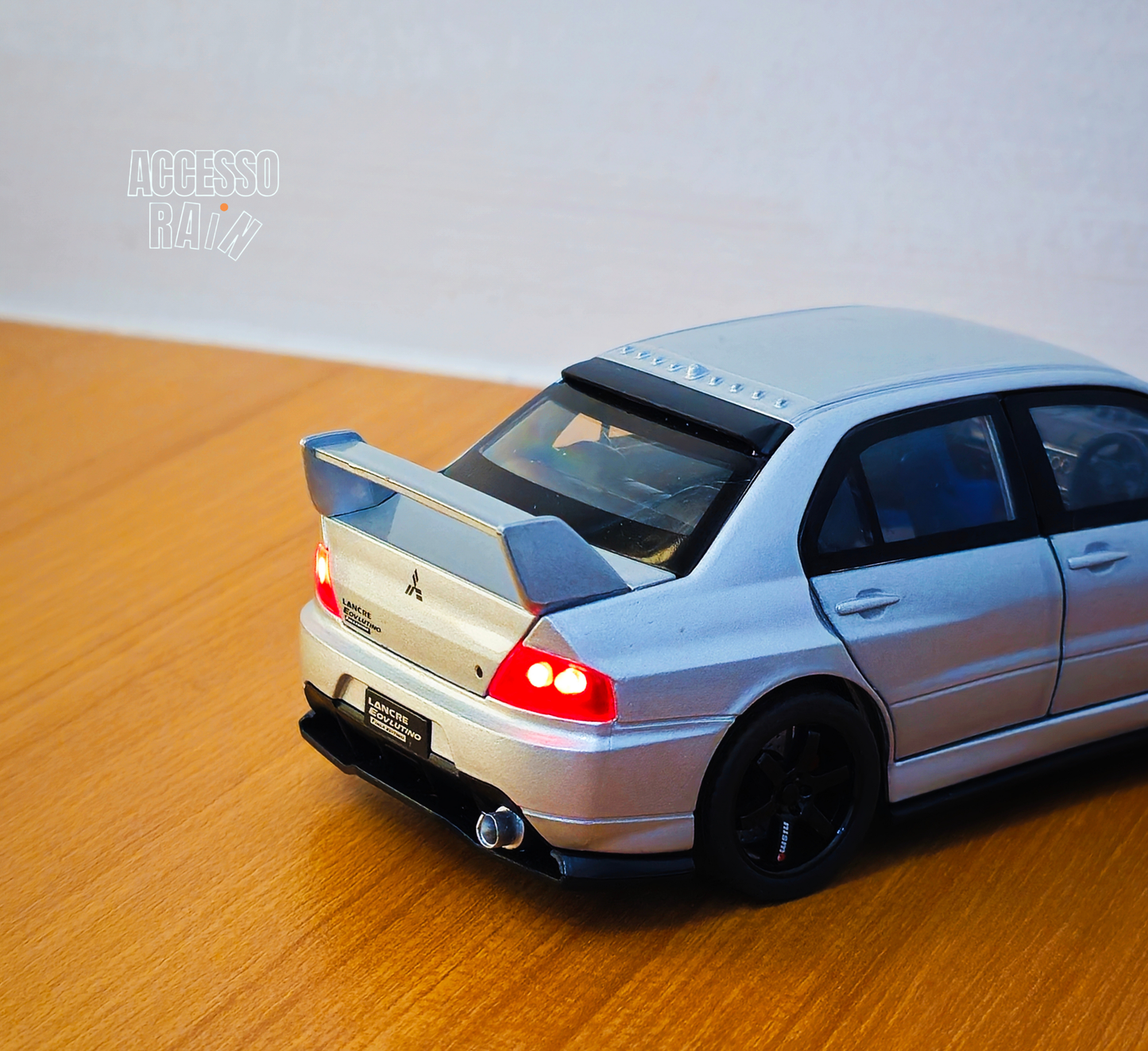 Mitsubishi Lancer Evolution Gray Diecast 1:32